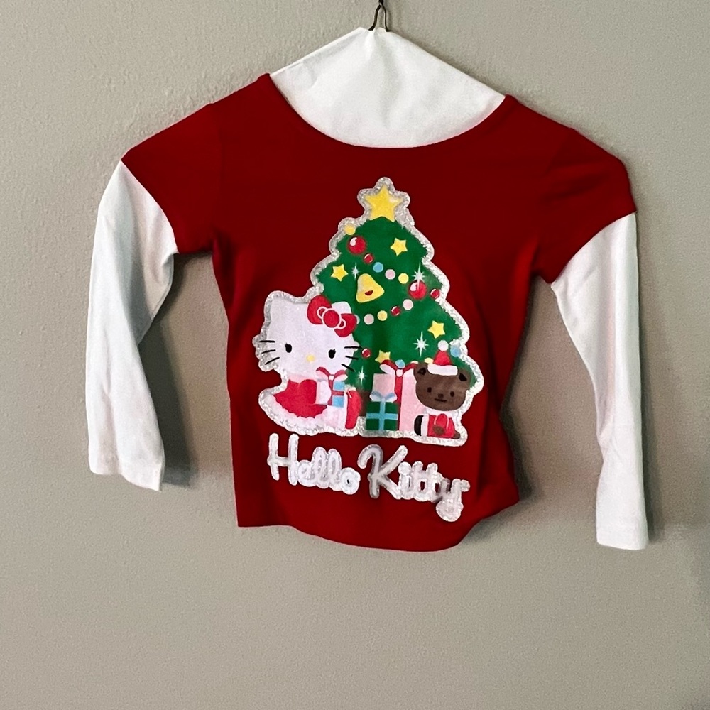 Hello Kitty Christmas top